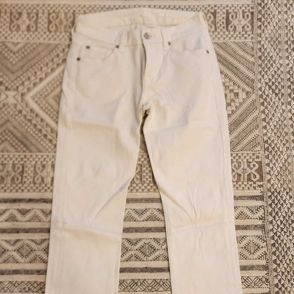 Women's 7 For All Mankind, Waist 25- Cut: Straight Leg